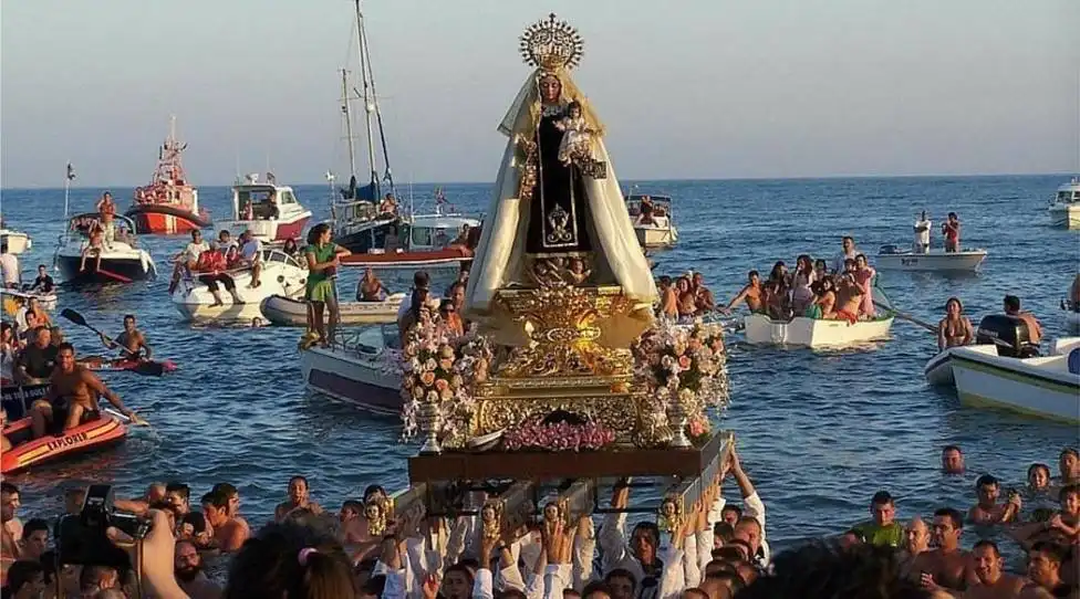 Día de la Virgen del Carmen: Tradición y Celebración