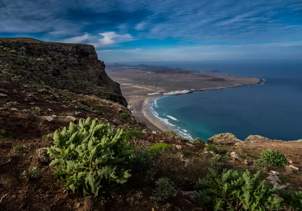 Descubre El Bosquecillo de Lanzarote: Un Mirador Natural Impresionante