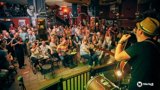 Los Mejores Bares de Música en Vivo en Puerto del Carmen