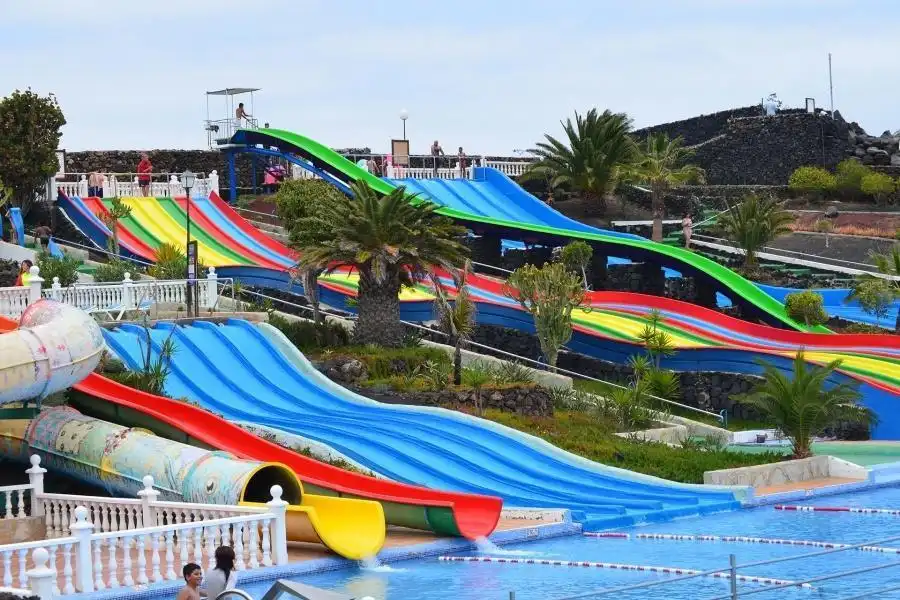 Los Mejores Parques Acuáticos en Lanzarote